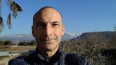 Адырраҭара "Ҳара ҳабиԥара "иахьатәи асас-Аԥснытәи аҳәынҭқарратә университет алектор,аибашьра аветеран"Агәымшәараз"амедал занашьоу, Марттәи ажәылара алахәыла  Баграт Оҭырба