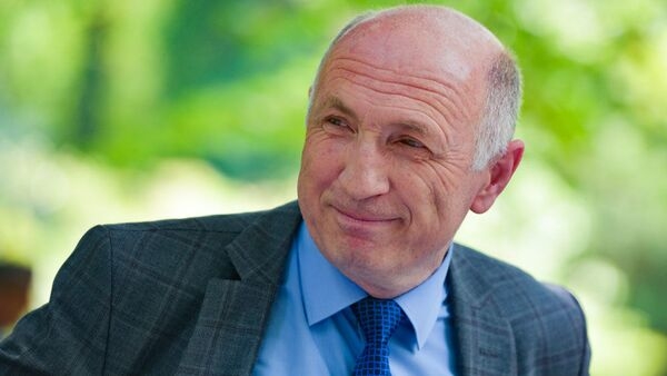 «Чехови Аҧсныи ахьӡуп» апрофессор Владимир Занҭариа илекциа РУСДРАМ аҿы