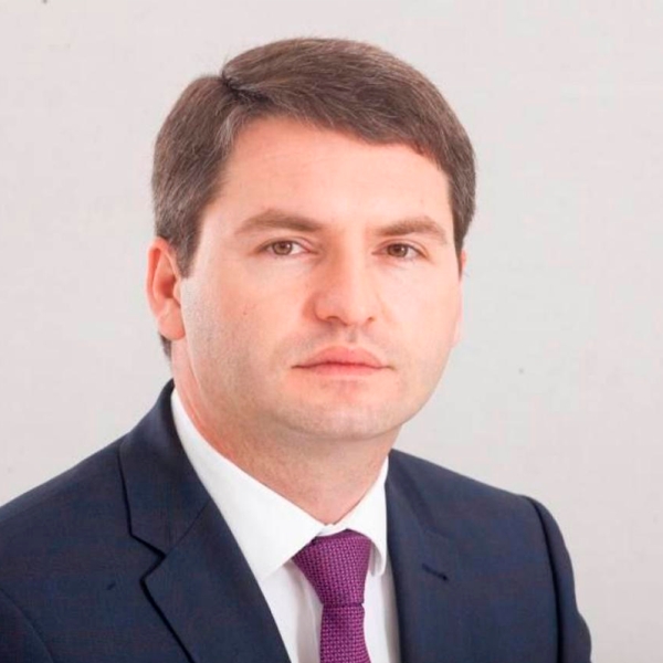 Министр энергетики и транспорта Абхазии Джансух Нанба рассказал в эфире  Абхазского радио о состоявшемся первом полете Москва-Сухум в международный аэропорт Абхазии и его значении для&nbsp;нашей&nbsp;страны.