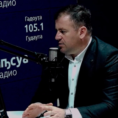 Икоммерциатәым иавтаномтәу аиҿкаара &quot;Аԥсны акоманда&quot; аԥҵоуп ҳҳәынҭқарраҟны.